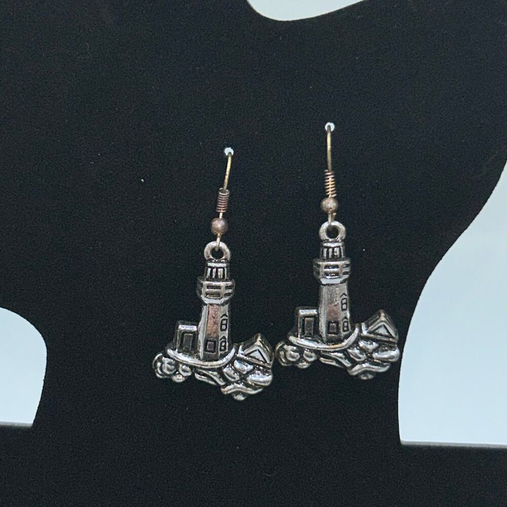 Seaglass Pierced Ears Earrings Silvertone